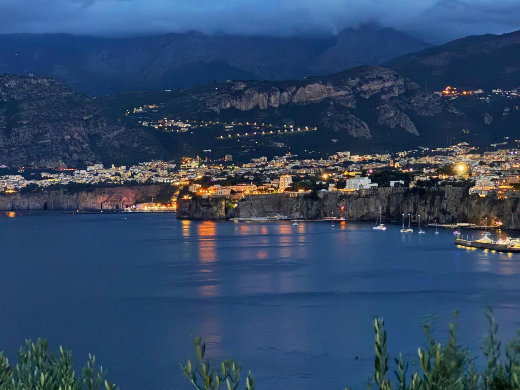 Village Camping Santa Fortunata - Campogaio Sorrento Exteriör bild